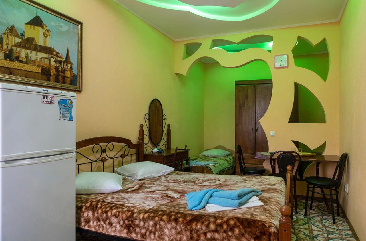 дом павловых Hotel